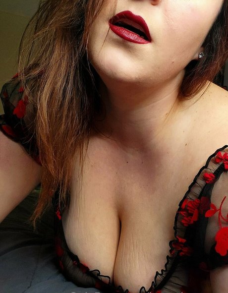 hourglassxoxo Nackt auf OnlyFans