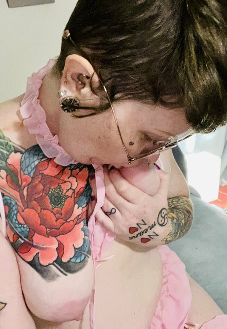 trashpanda4lyfeyo OnlyFans Nacktbilder