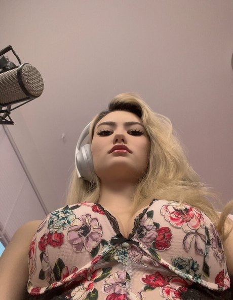 Harmsyuki OnlyFans Inhalte