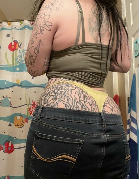 spookisideshow OnlyFans Leak