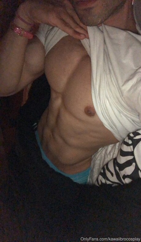 kawaiibrocosplay OnlyFans