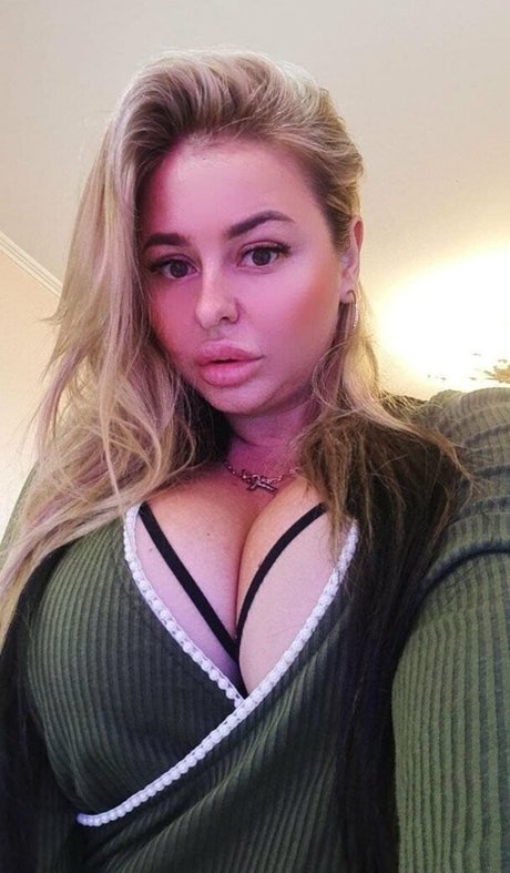 marinaslivak free Nacktbilder auf OnlyFans