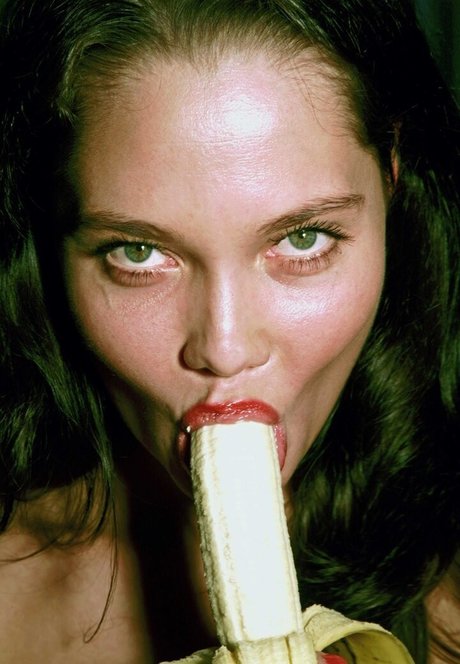 Nina Kraviz Nacktbilder OnlyFans geleakt