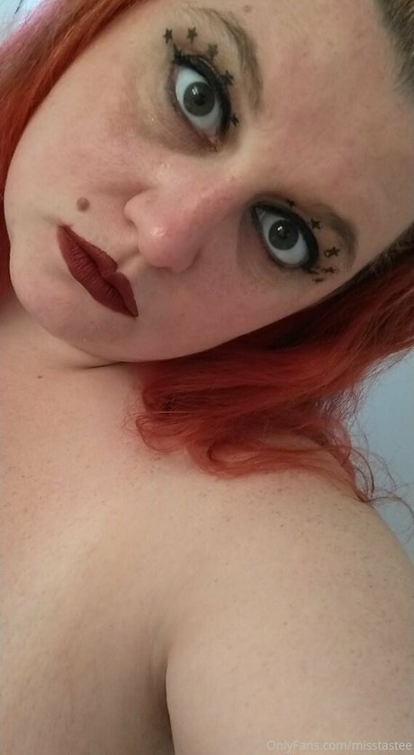 misstastee Nacktpornos auf OnlyFans