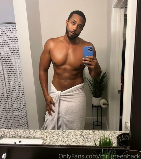 mr greenback OnlyFans Nacktbilder