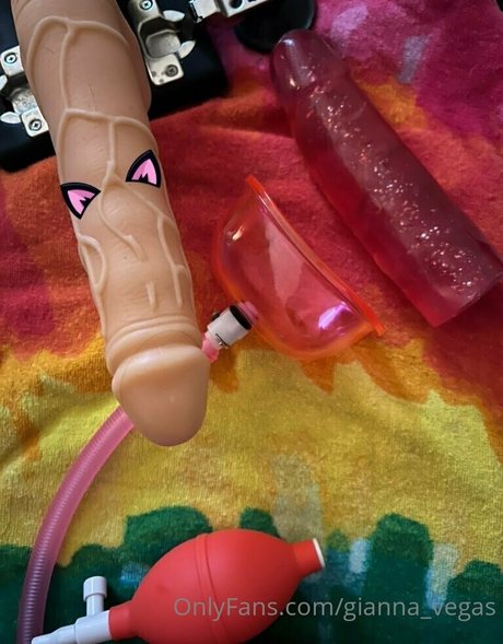 gianna vegas Nacktbilder OnlyFans geleakt