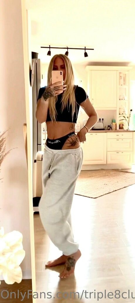 lee hart xx OnlyFans Nacktbilder geleakt