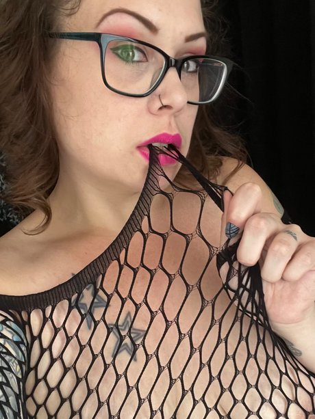 Smiles Nacktbilder von OnlyFans geleakt