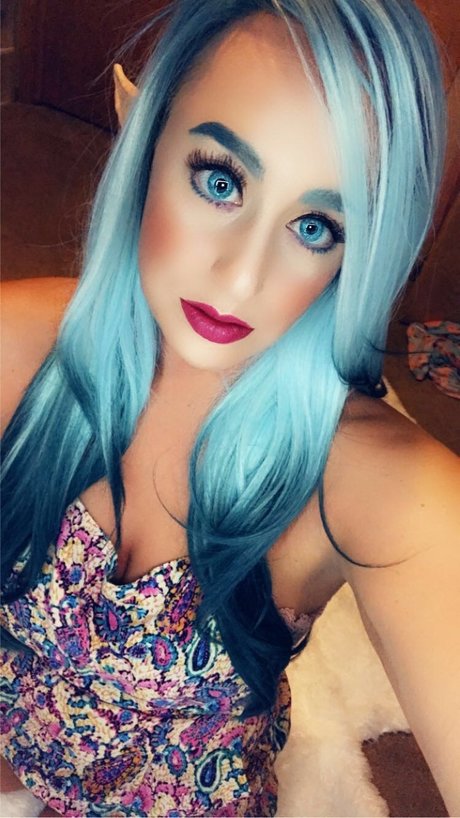 Tatted Elsa OnlyFans geleakte Pornografie