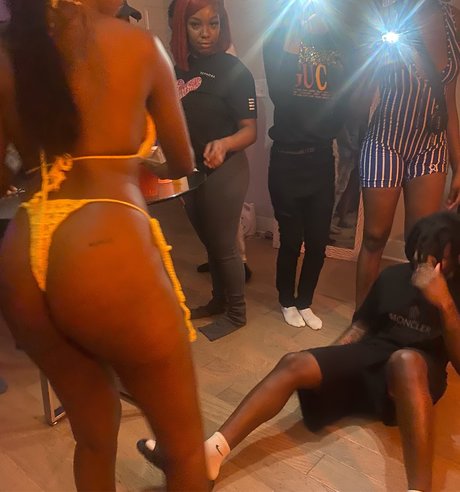 Sexy Sasha Nacktbilder geleakt OnlyFans geleakt