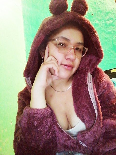 Elizabeth 94 XXX OnlyFans