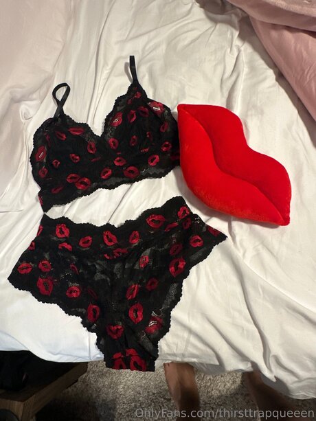 Queeen_ OnlyFans Bilder