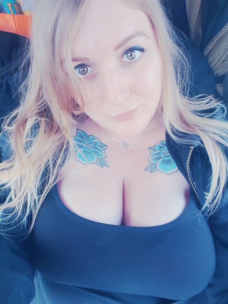 Tokes and Tits OnlyFans-Leaks