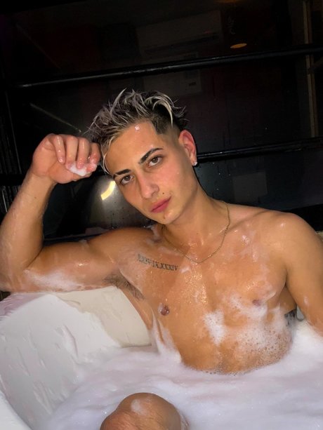 OnlyRulo_ Strip OnlyFans