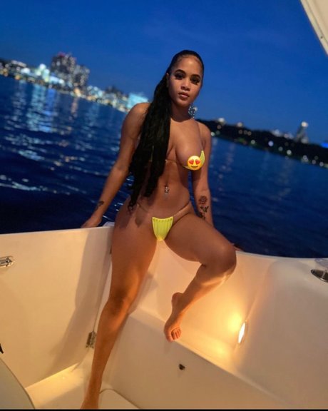 Nathyc_ OnlyFans geleakte Brüste