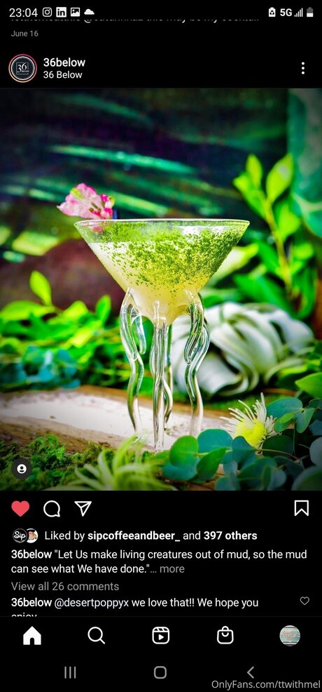 Topless talks with Mel Nacktbilder von OnlyFans geleakt