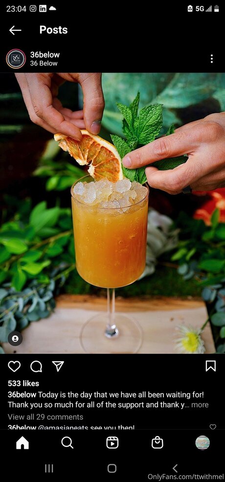 Topless talks with Mel OnlyFans Pornografie gratis