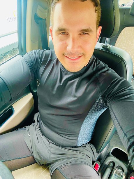 Lkarlos Leaks von Nacktbildern auf OnlyFans