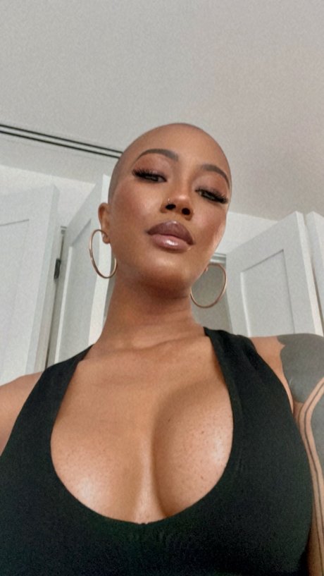 Thewholesomeheaux Neuer OnlyFans Leak