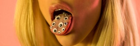 Gloss Nacktbilder von OnlyFans geleakt