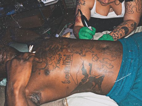 TshombeGreat_ Nacktbilder geleakt OnlyFans Aufgedeckt