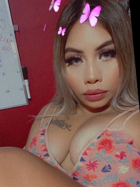 Mitza OnlyFans Beiträge