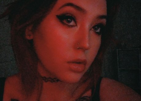 MK Miller OnlyFans-Inhalte