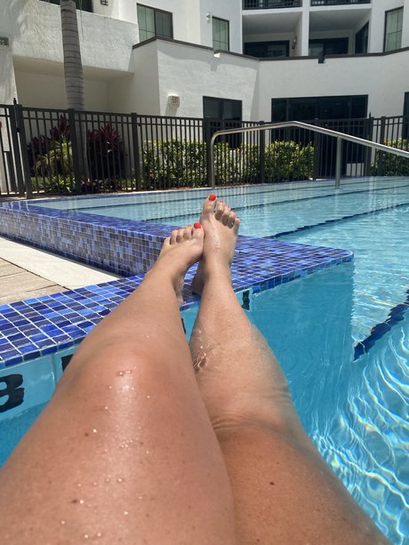 Alexandra Bridgette Nacktbilder OnlyFans geleakt