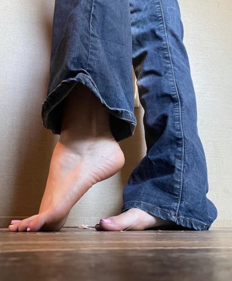 Bunniful soles NurlyFans-Pornos