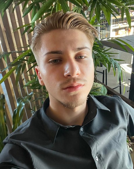 Pablo Bond OnlyFans-Leaks