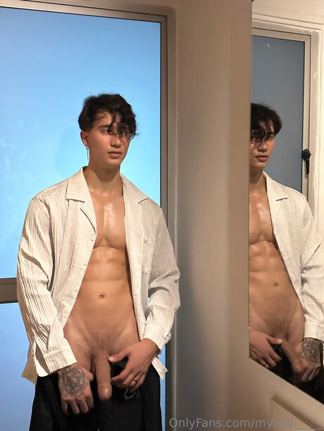 MilO Brüste OnlyFans