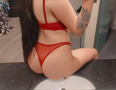 Magaly MX Oben ohne OnlyFans