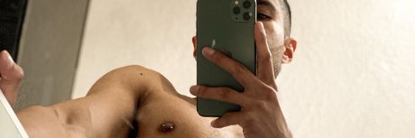 Carter Dan Nacktbilder von OnlyFans geleakt