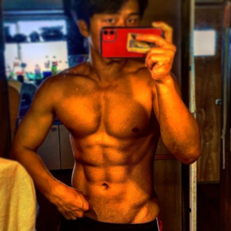 ojun Nacktpornos von OnlyFans geleakt