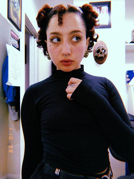 Nalgotik Nacktpornos auf OnlyFans