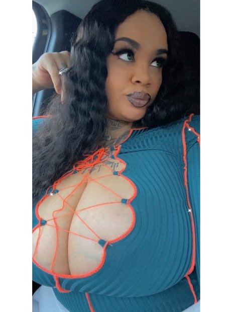 ShaunieRedd Oben ohne OnlyFans