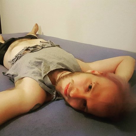 enby Otter Sextape OnlyFans Nacktbilder