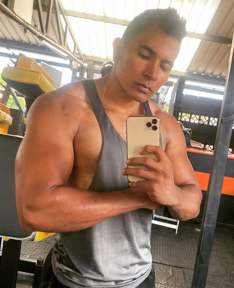 Edison casanova OnlyFans Pornografie