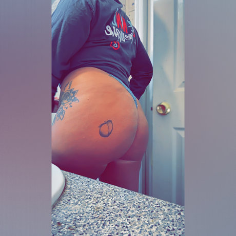 TTB_ Nacktbilder von OnlyFans geleakt