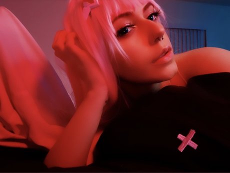 sen tsuki OnlyFans Nacktbilder