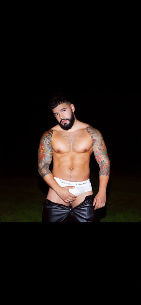 Novela Papi OnlyFans geleakt.