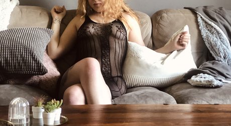 Lola Montez Nacktbilder von OnlyFans geleakt