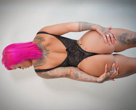 Lolla Martinelli Leaked OnlyFans Pornografie