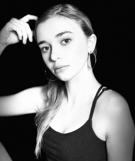 Nikki Roumel Nackt auf OnlyFans