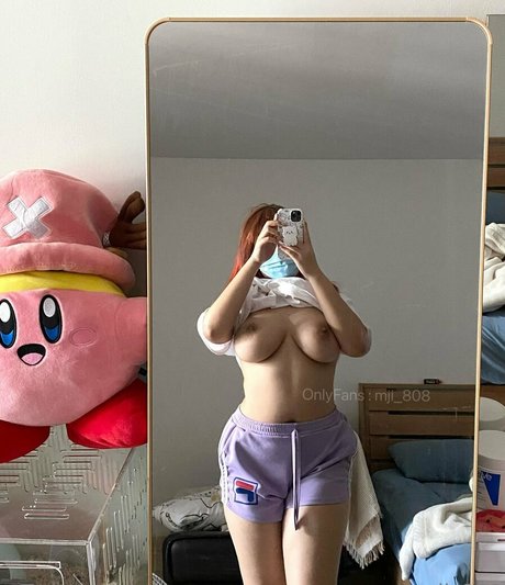 Mxji zz OnlyFans Leaj