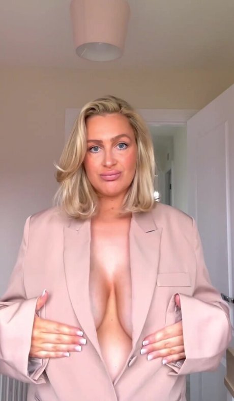 Victoria Hearn OnlyFans Porn Nackt