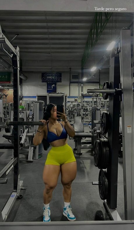 Linnnna Linnnna OnlyFans Lesbisch