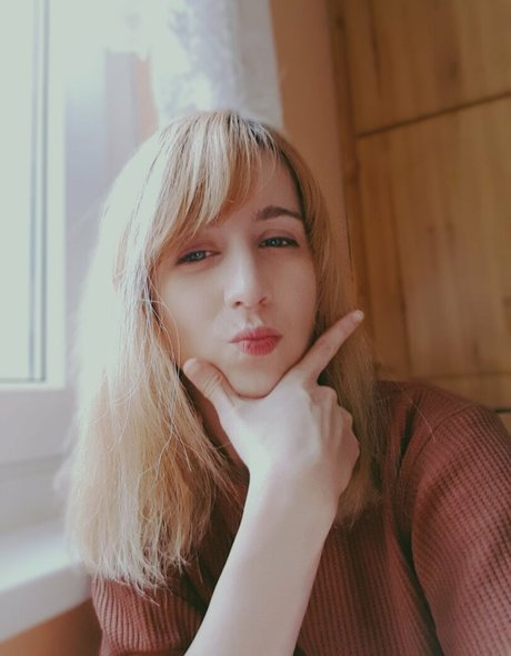 SquChan Nackt auf OnlyFans Leaks