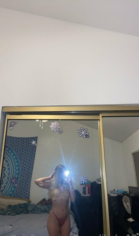 brandibaby18 Leaks von OnlyFans