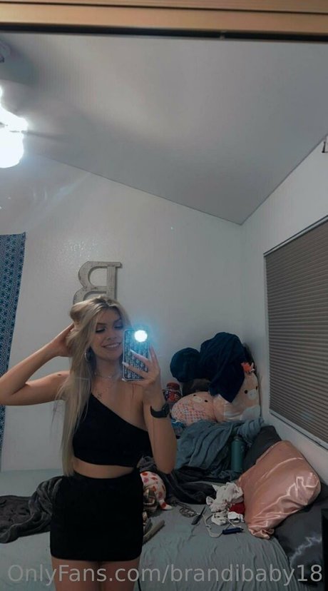 brandibaby18 OnlyFans Nacktbilder